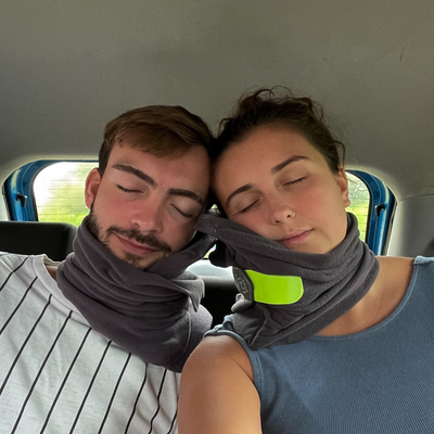 TRTL TRAVEL PILLOW